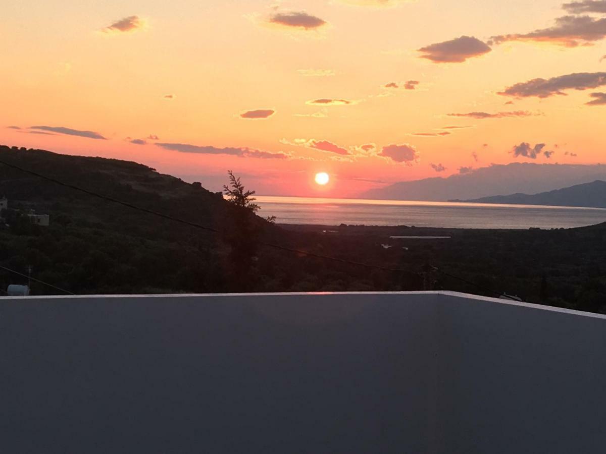 Landros Villa Kamilári Kültér fotó